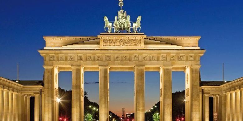 Wide bm 070905 brandenburgertor c scholvien 1 export 600 800